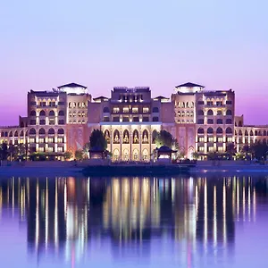 Отель Shangri-la Qaryat Al Beri,