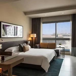 Апарт-отель Capital Centre Arjaan By Rotana