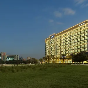 Radisson Blu Silicon Oasis Dubai