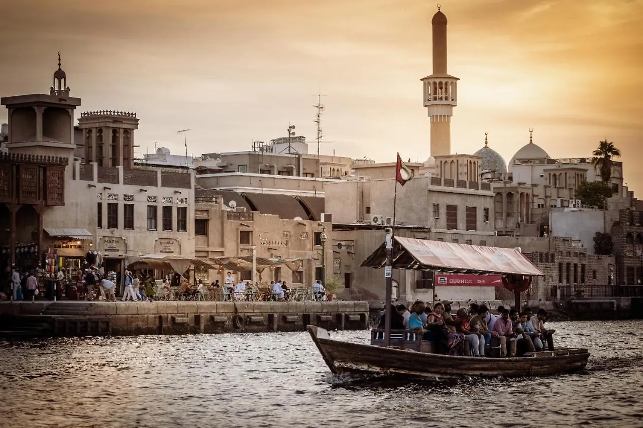 Mazmi Casa Bed and Breakfast Dubai Bed & Breakfast